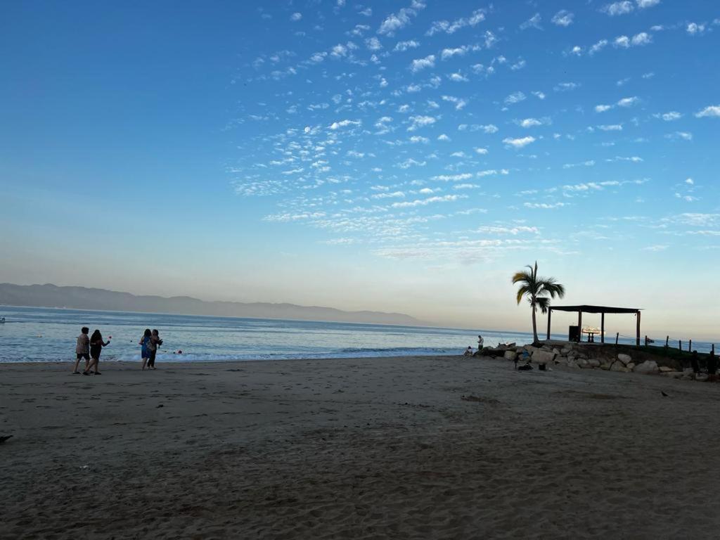 פוארטו ואלארטה Beachfront View Condo Beside La Isla Mall מראה חיצוני תמונה