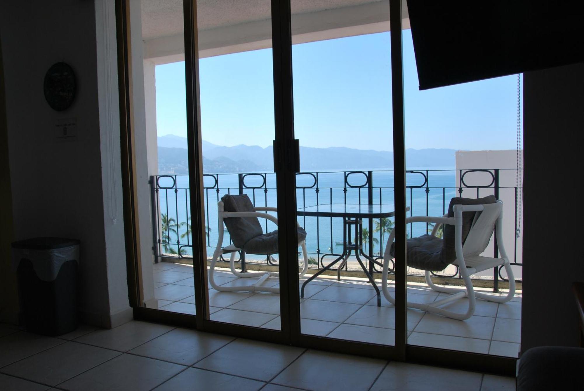 פוארטו ואלארטה Beachfront View Condo Beside La Isla Mall מראה חיצוני תמונה